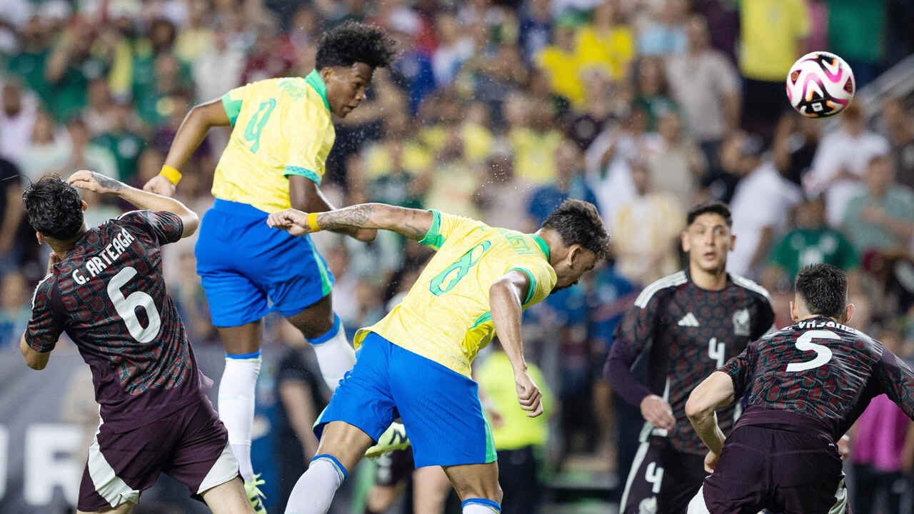 মেক্সিকোকে হারিয়ে কোপার প্রস্ততি শুরু ব্রাজিলের