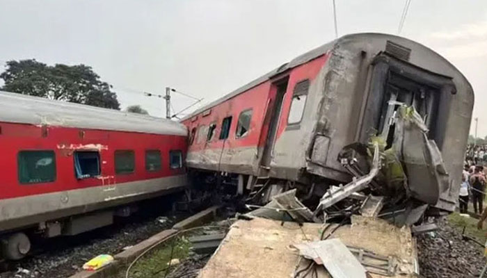 ট্রেন দুর্ঘটনায় ঝাড়খন্ডে নিহত ২, আহত ২০
